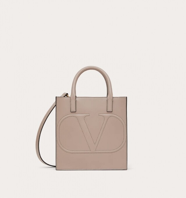 Valentino 杏色 Vlogo Walk 系列 tote bag 折實價 $7,680