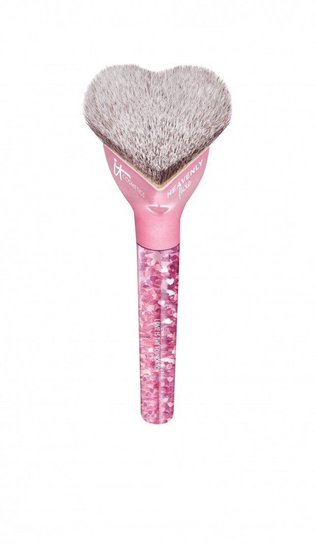 IT cosmetics Heavenly Luxe Love is the Foundation Brush 限量底妝掃 $250