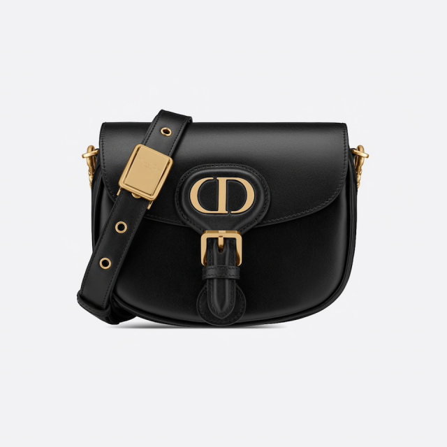 Dior Bobby 小型黑色抛光小牛皮手袋 $26,000 Dior Bobby 小型黑色抛光小牛皮手袋 $26,000