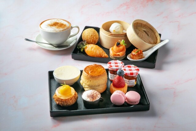 九龍酒店倚窗閣推出兩款全新下午茶皇室鬆餅下午茶及甜蜜時光中西下午茶。