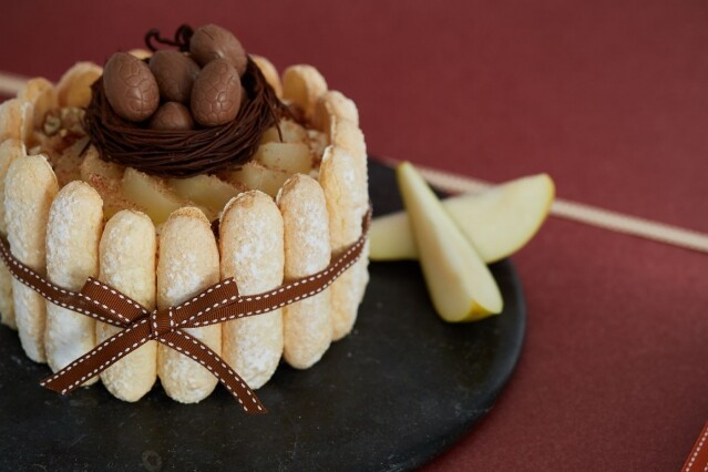 7. 復活節蛋糕推薦：Le Dessert 復活節夏洛特蛋糕