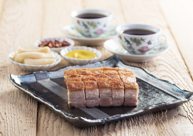 脆皮燒腩肉 Crispy Roast Pork Belly