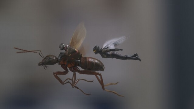 從預告中都見到，今次的黃蜂女有激光炮之餘更有一對翅膀！