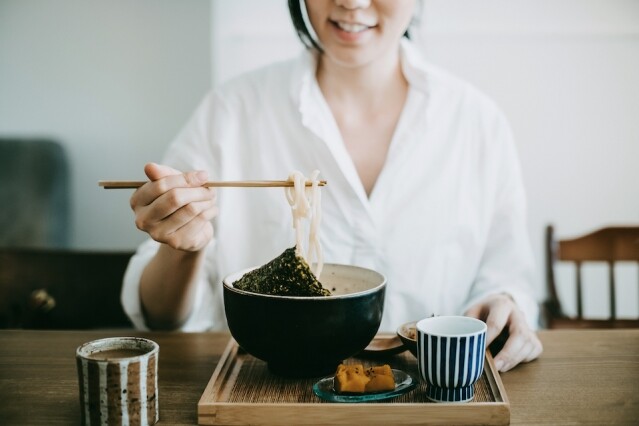 把拉麵一口吃掉才是正確的日本用餐禮儀