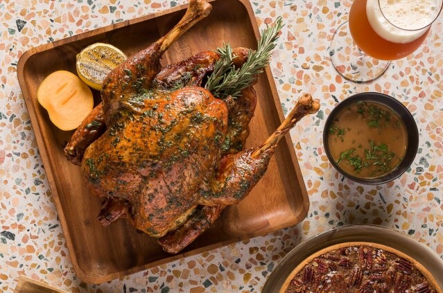 餐廳 Big Sur 精心準備聖誕到會 2019 餐單，當中包括不可缺少的傳統火雞。