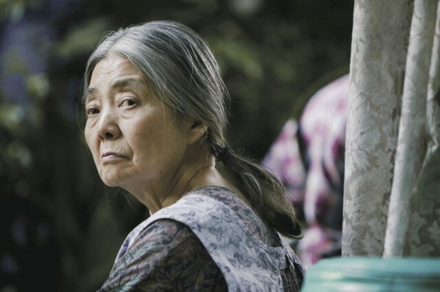 安藤櫻有一年邁的母親樹木希林，雖說家有一老如有一寶，但老人家體弱多病在所難免。