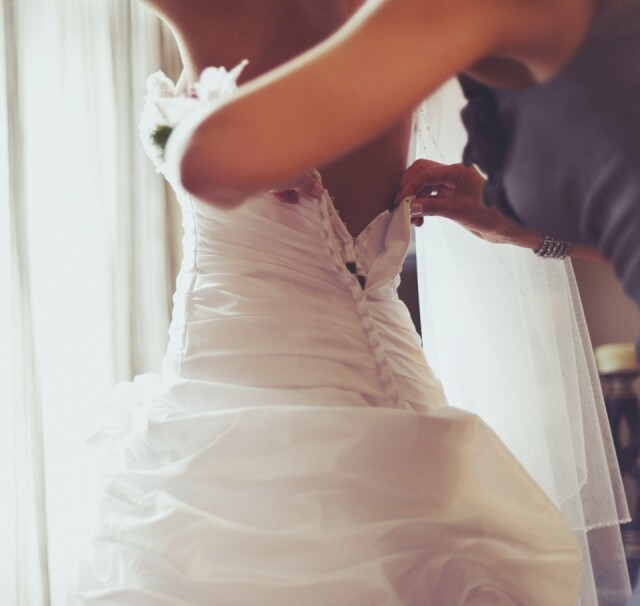 婚紗設計師告訴您﹕訂製婚紗要注意的5件事