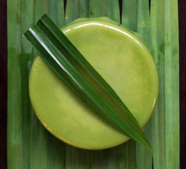 香港年糕推薦：華麗園斑蘭椰汁年糕