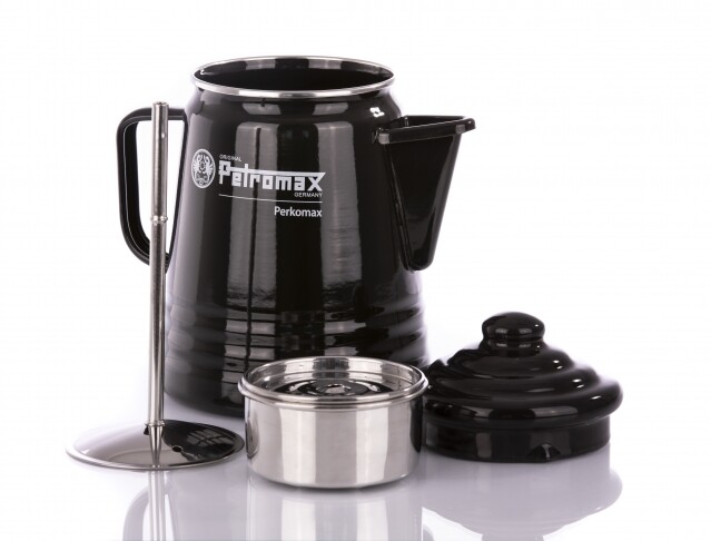 德國經典煤油燈品牌 Petromax 的 Coffee Percolator 爐式咖啡壺，是在家煮咖啡的好工具。