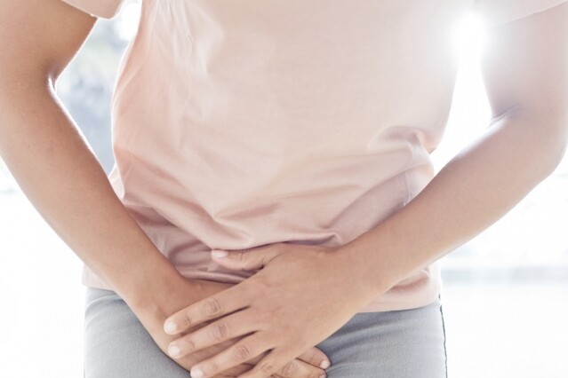 經期提前或推遲、經痛腹冷都是宮寒症狀