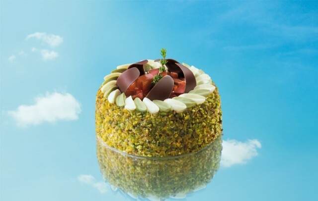 arome 東海堂開心果流心伯爵茶麴釀 cake little 蛋糕。 arome 東海堂開心果流心伯爵茶麴釀 cake little 蛋糕。