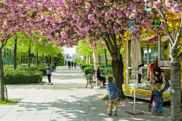 可以散步、閒坐的巴黎旅遊景點 Coulée verte René-Dumont 綠廊道 可以散步、閒坐的巴黎旅遊景點 Coulée verte René-Dumont 綠廊道