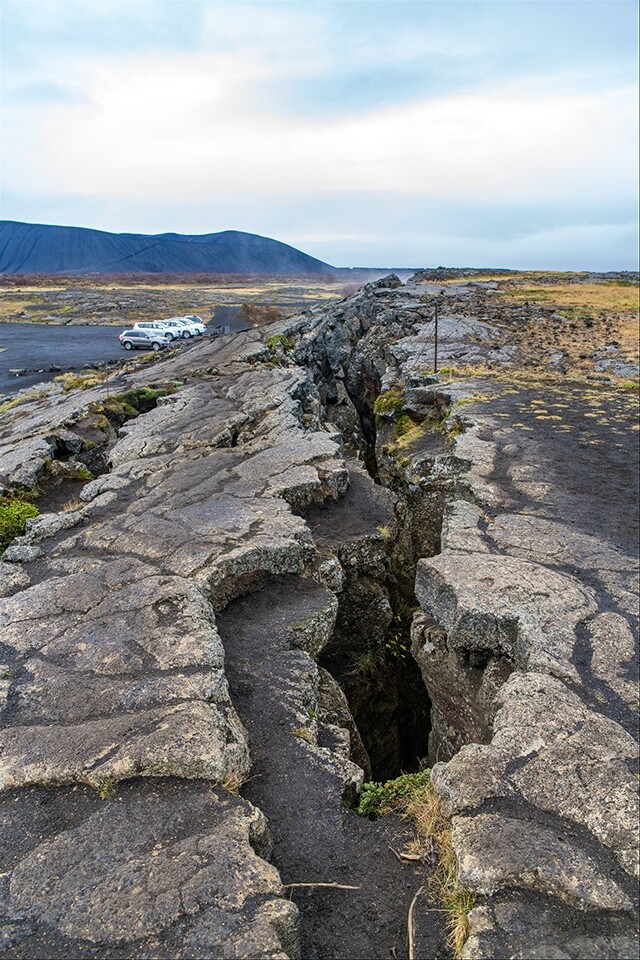 2019 北極光冰島旅遊熱點:探尋《權力遊戲》如外星、月球地殼般冰島拍攝場景。 2019 北極光冰島旅遊熱點:探尋《權力遊戲》如外星、月球地殼般冰島拍攝場景。