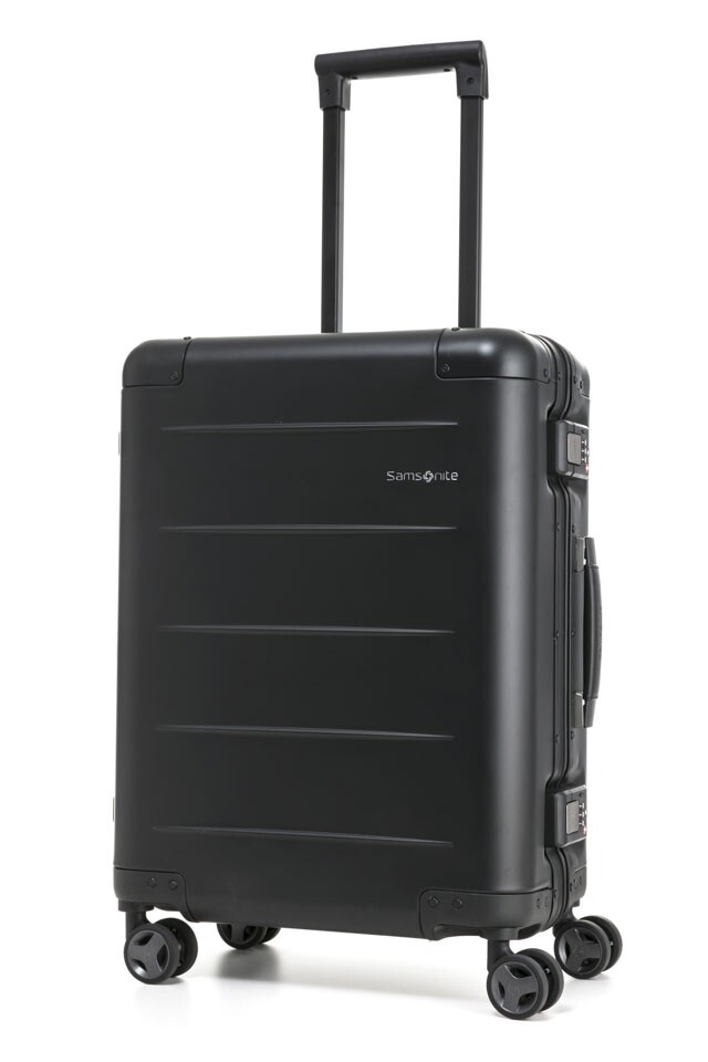 Samsonite 最近推出與鬼才大師 Filip Pagowski 聯乘的Xylem 2.0 行李箱 Samsonite 最近推出與鬼才大師 Filip Pagowski 聯乘的Xylem 2.0 行李箱