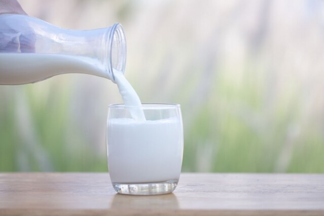 牛奶可紓緩胃酸倒流