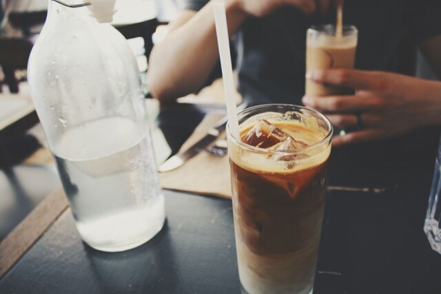 早晨喝一杯冰咖啡提升新陳代謝