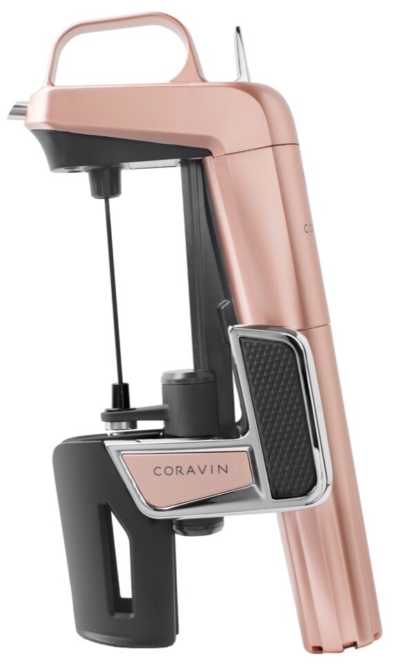 Coravin 取酒器為愛酒人士解決了如何保存好酒的煩惱。 Coravin 取酒器為愛酒人士解決了如何保存好酒的煩惱。