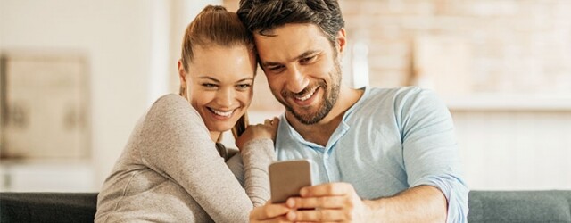 網上交友更加好？科學家說：在網上認識的情侶會更想結婚