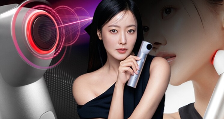 MEDICUBE AGE-R HIGH FOCUS SHOT：BAZAAR FAB 2025「BEST AT-HOME DEVICE」