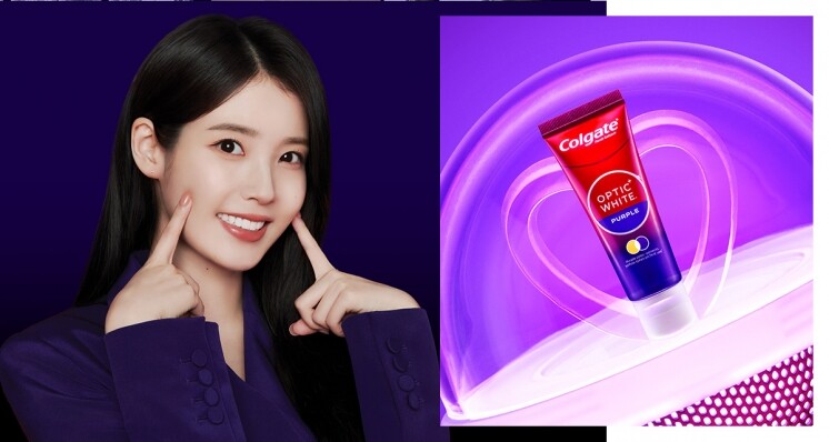 韓國女生牙齒美白的秘訣！跟 IU 用紫色牙膏、精華，「333 法則」打造自然亮白笑容