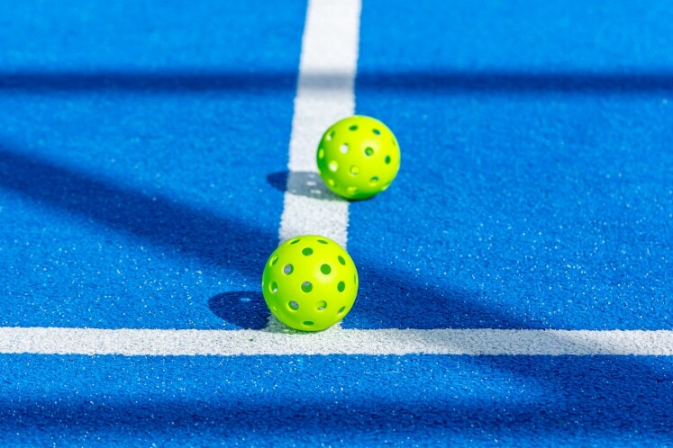 匹克球 Pickleball 是甚麼？超易上手新興運動掀熱潮！Pickleball 玩法、規則教學