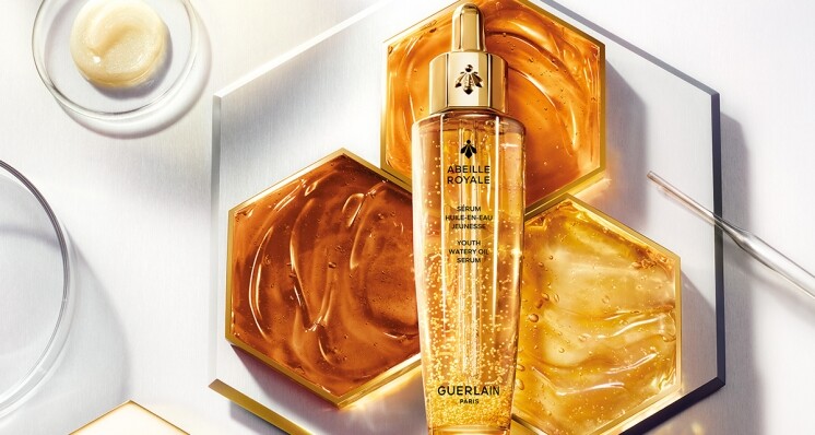 Guerlain 殿級蜂皇復原蜜精華：BAZAAR Fab2025「Best Skin Plumping Serum」