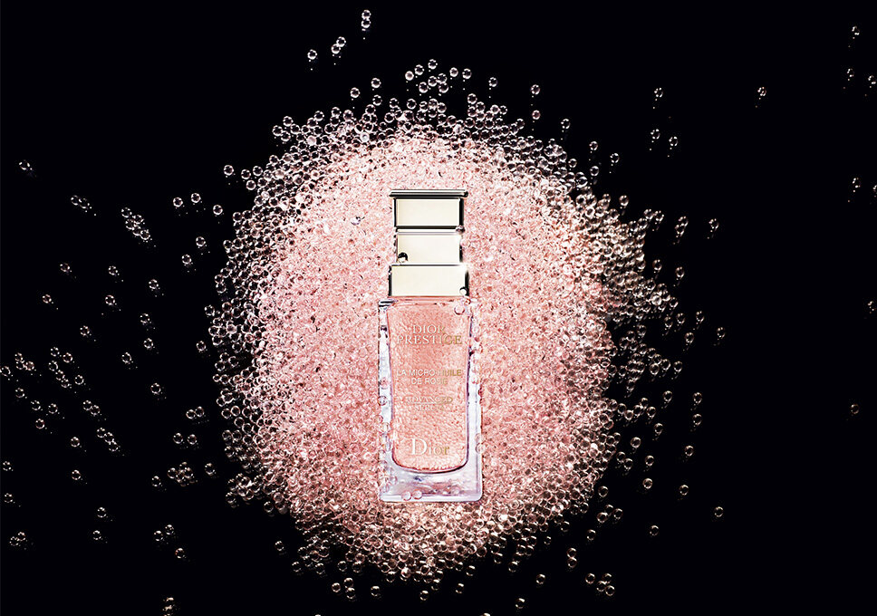 Dior 玫瑰嫩枝凝露蘊含 22 種微量營養素