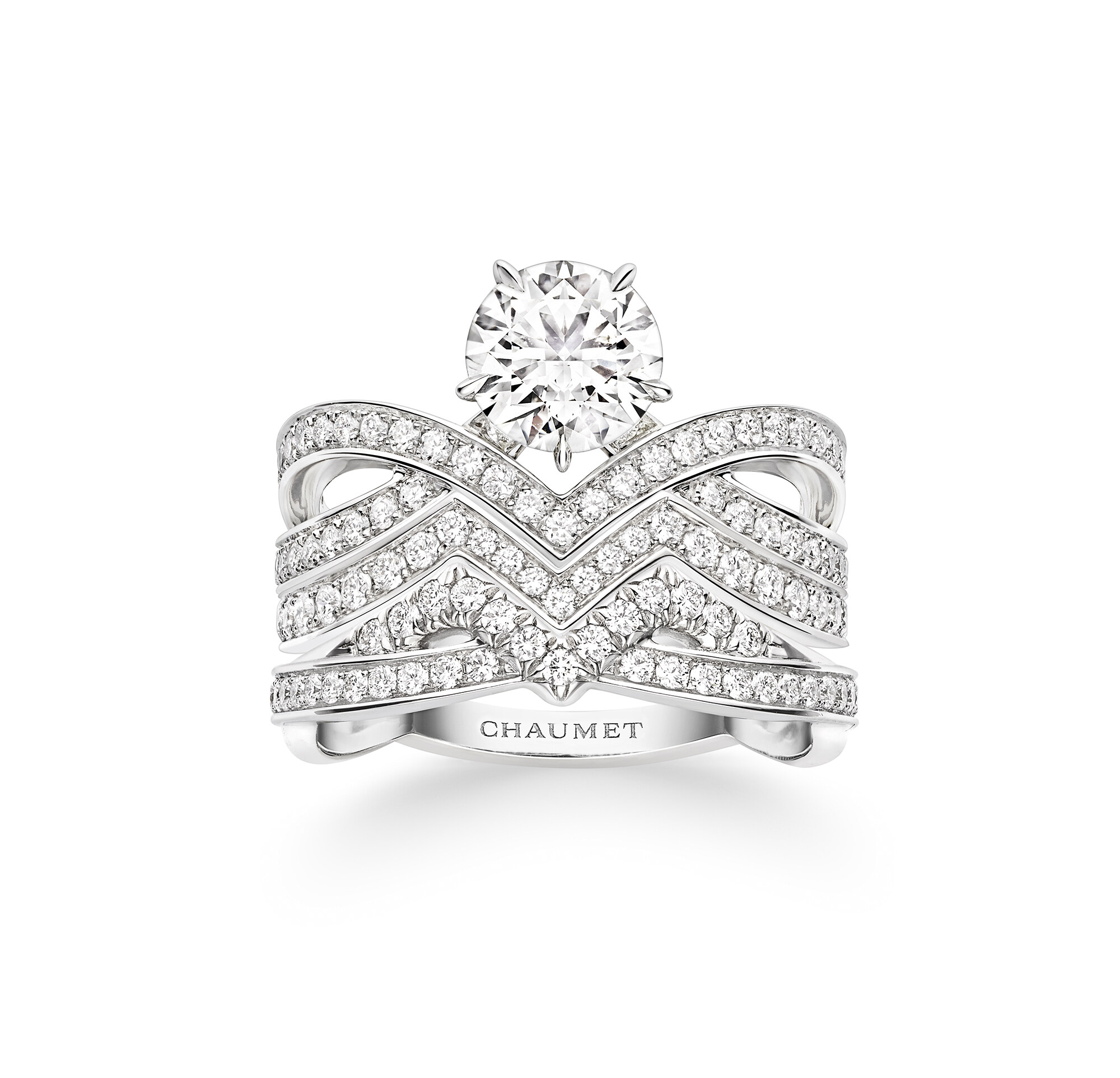 Chaumet Joséphine 系列可疊搭穿戴 Chaumet Joséphine 系列可疊搭穿戴