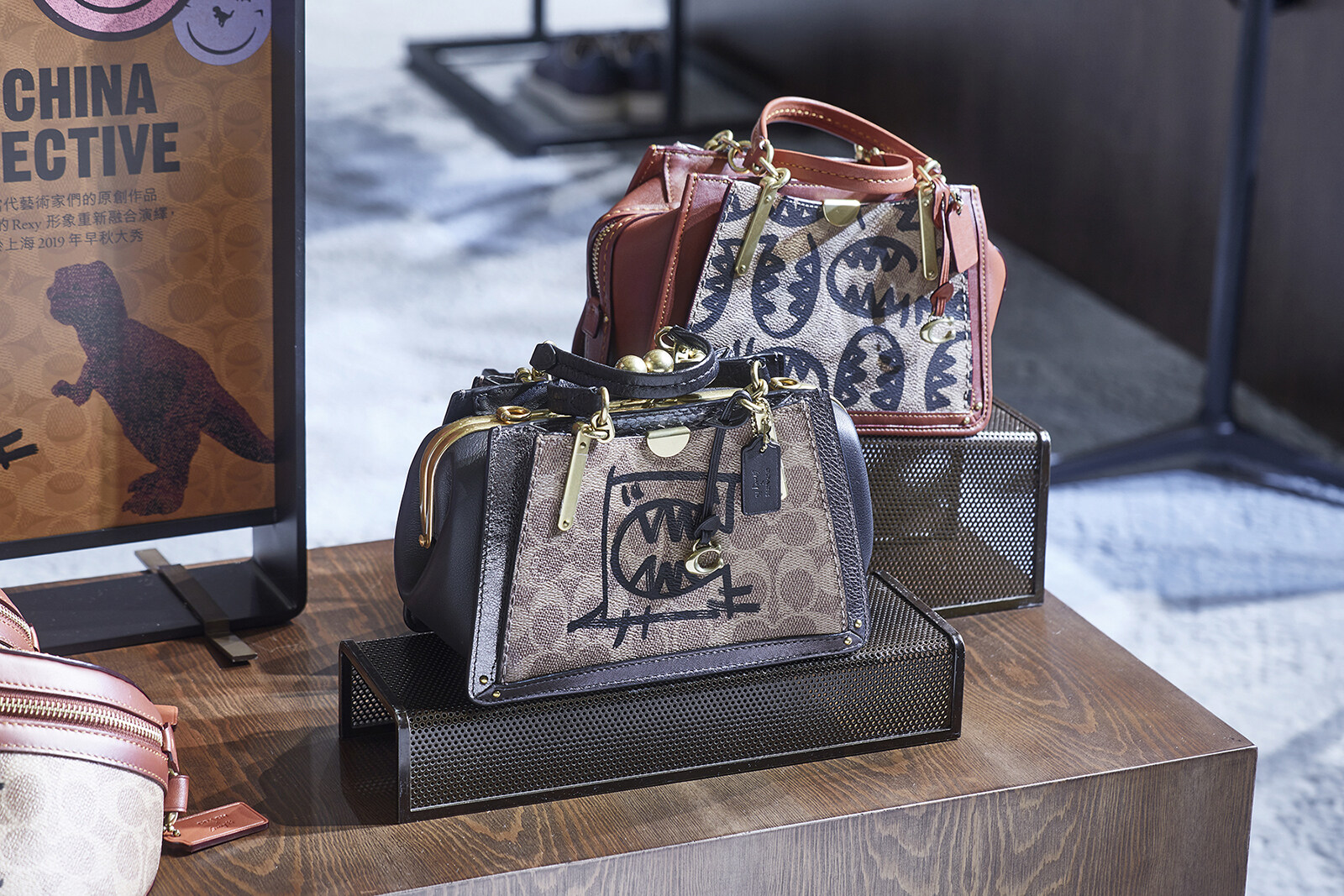 源自搖滾的浪漫靈感! Coach 2019早秋系列亮相期間限定店 源自搖滾的浪漫靈感! Coach 2019早秋系列亮相期間限定店
