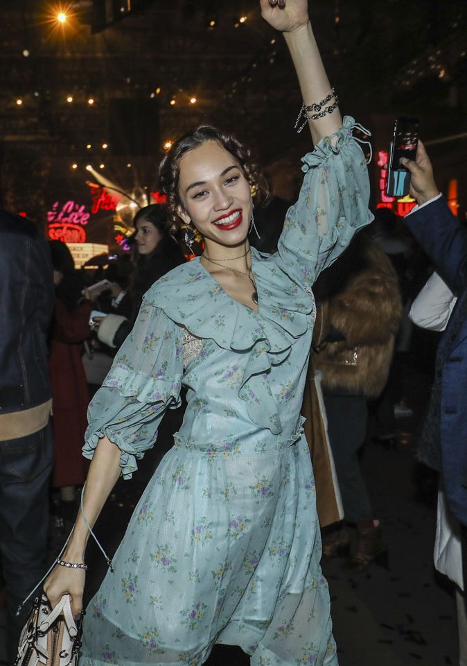 Coach Lights Up The City:以紐約色彩點亮「魔都」 Coach Lights Up The City:以紐約色彩點亮「魔都」