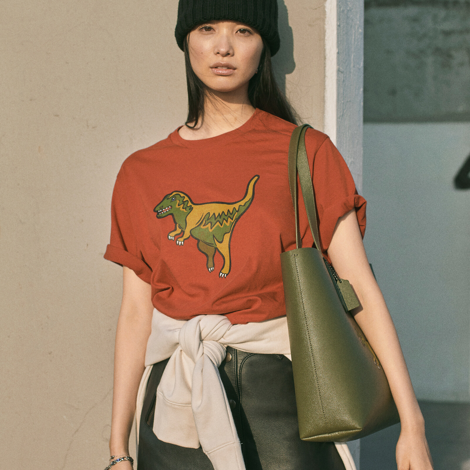 演繹跳脫的時尚玩味 Coach 2019春夏Rexy Capsule系列