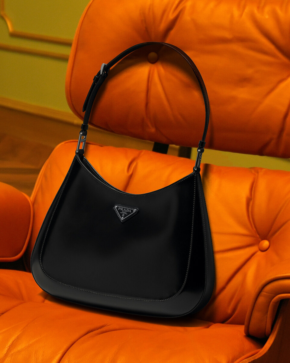 Prada Symbols 期間限定店進駐 IFC 商場！展示最新男女裝系列，是新年必到打卡熱點